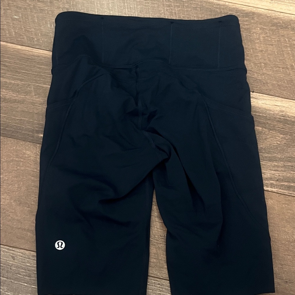 lululemon athletica Women's navy Bike Shorts